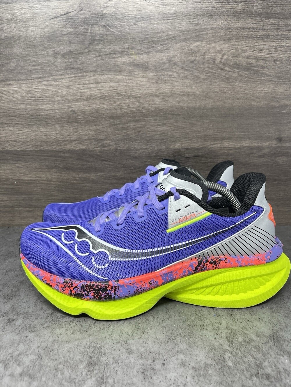 Saucony Endorphin Azura Mens Size 9 Purple Volt Running Shoes Lot S21070-400
